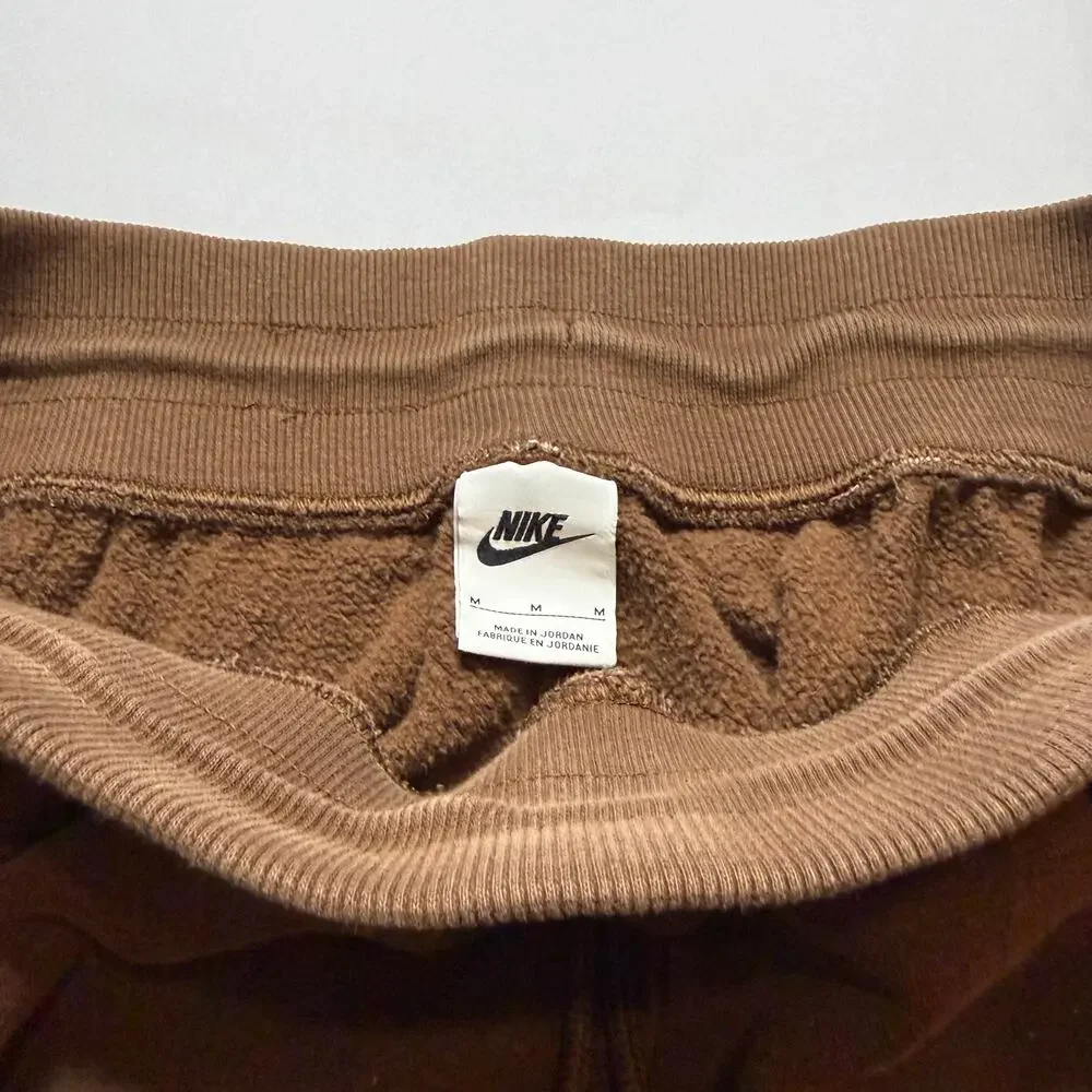 Nike Brown Fleece jogger pants size medium